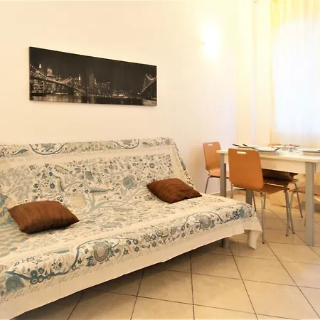 Da Simona Appartamenti Imperia Exterior photo